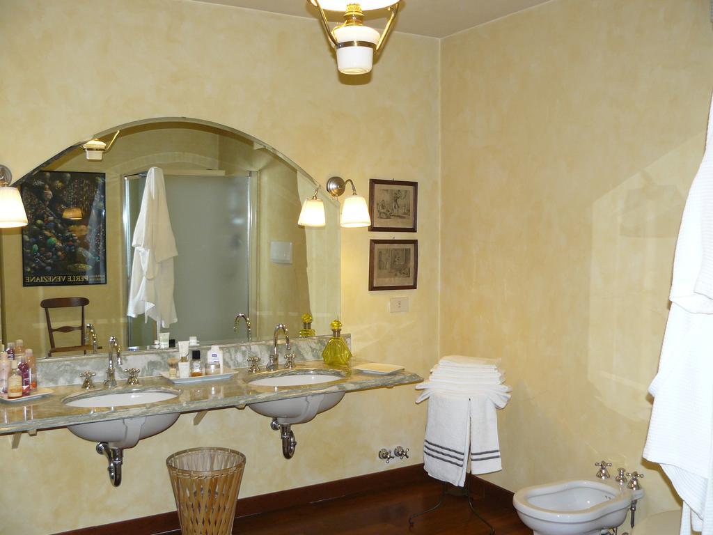 Al Concerto Bed & Breakfast San Benigno Canavese Bilik gambar